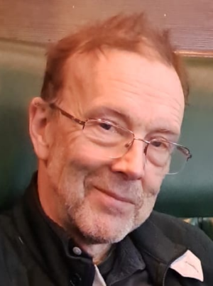 Dr Simon Carter